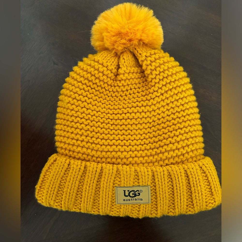 Ugg beanie
